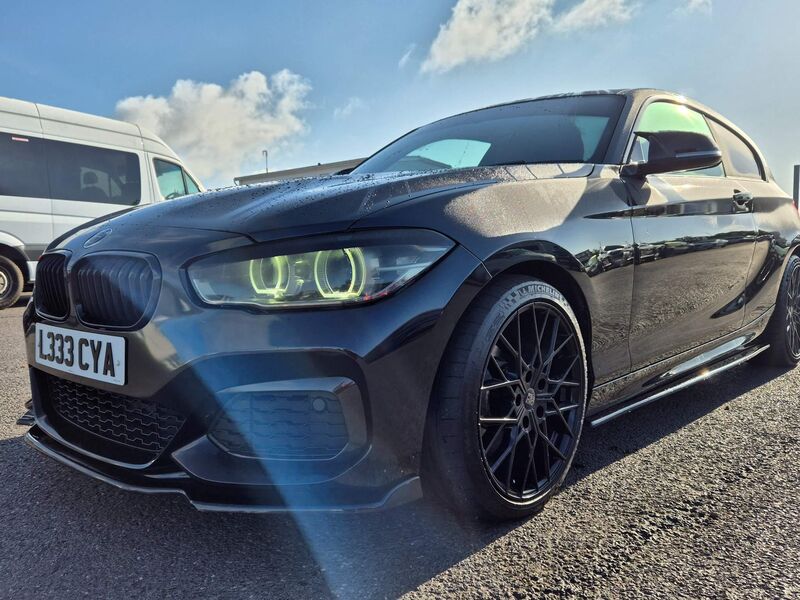BMW 1 SERIES