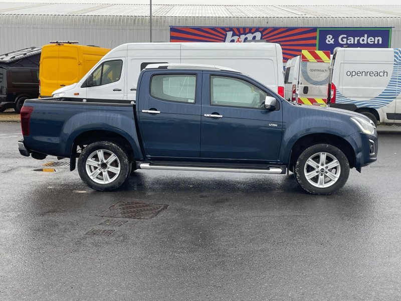 ISUZU D-MAX