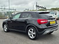 MERCEDES-BENZ GLA CLASS