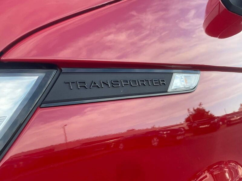 VOLKSWAGEN TRANSPORTER