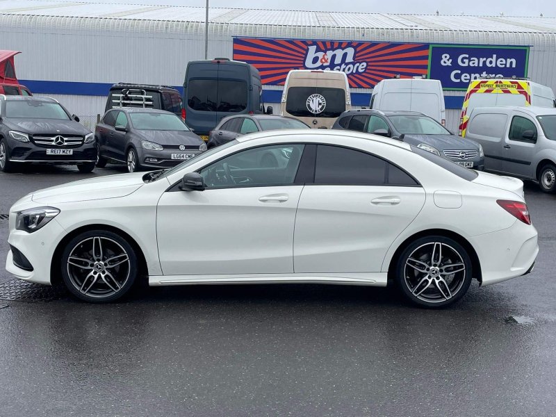 MERCEDES-BENZ CLA