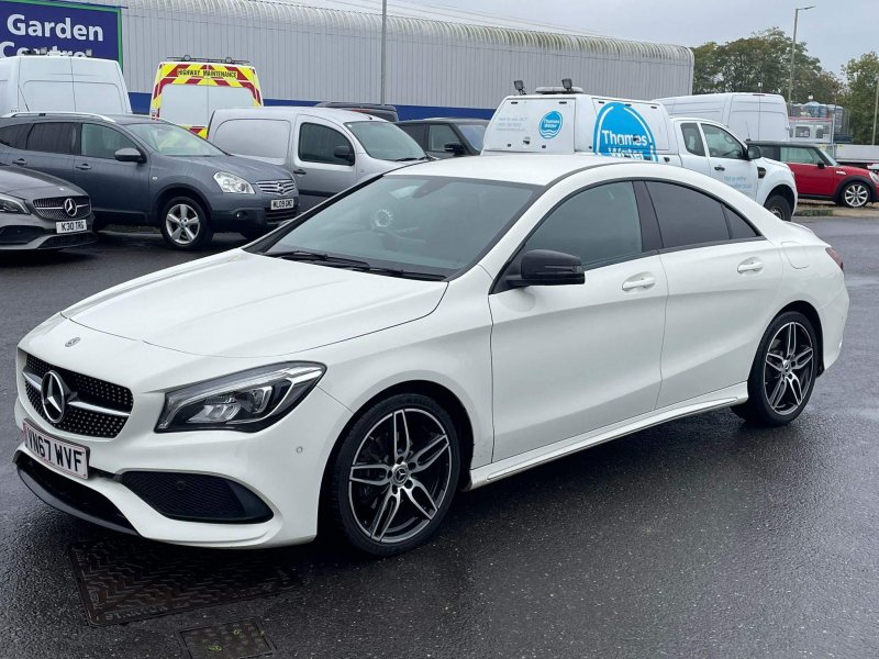 MERCEDES-BENZ CLA