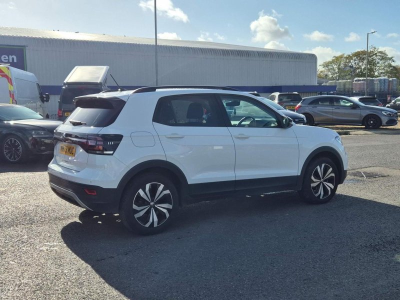 VOLKSWAGEN T-CROSS