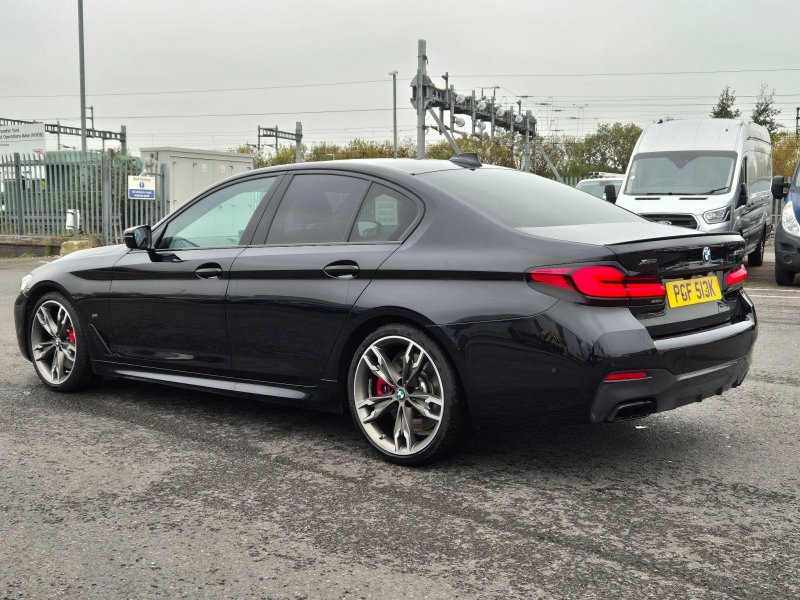 BMW 5 SERIES