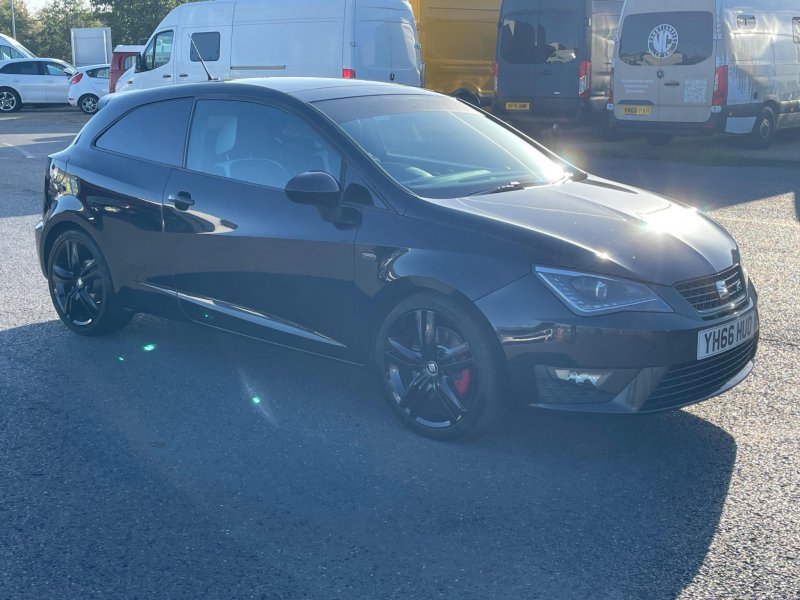 SEAT IBIZA