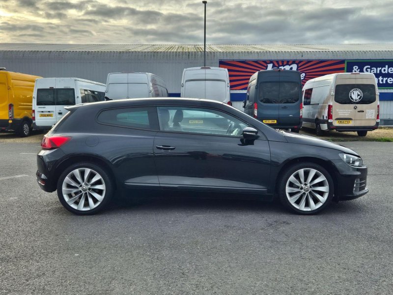 VOLKSWAGEN SCIROCCO