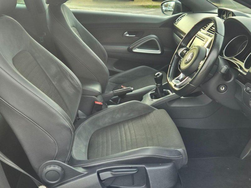 VOLKSWAGEN SCIROCCO