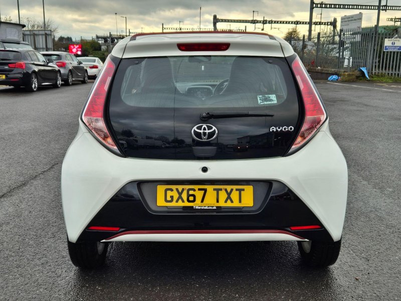 TOYOTA AYGO