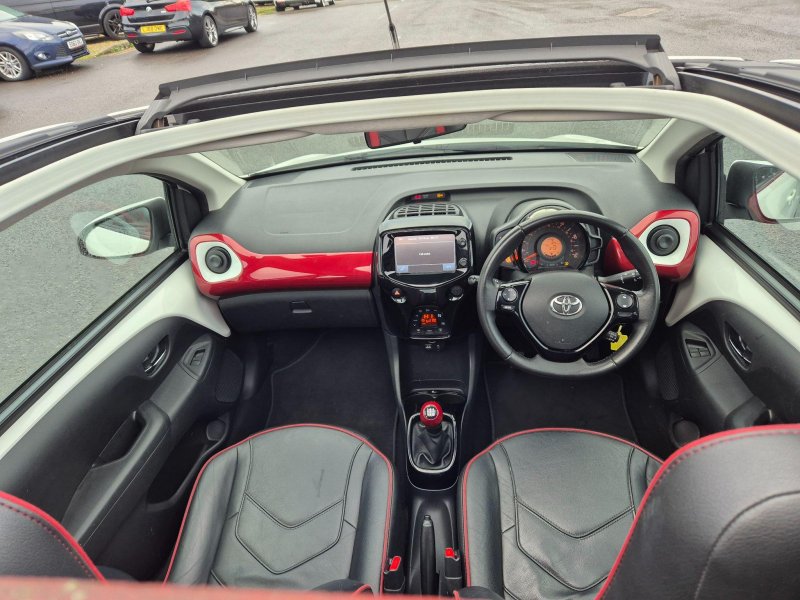 TOYOTA AYGO