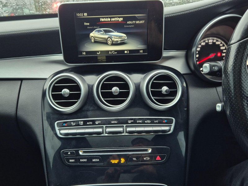 MERCEDES-BENZ C CLASS