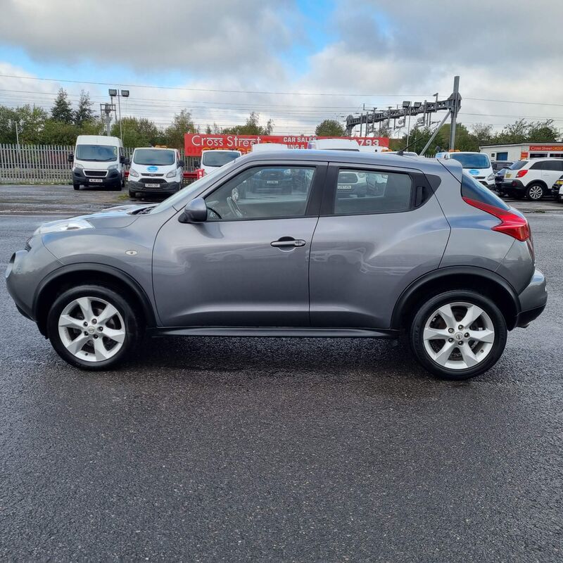 NISSAN JUKE