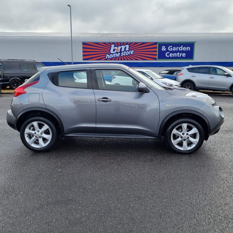 NISSAN JUKE