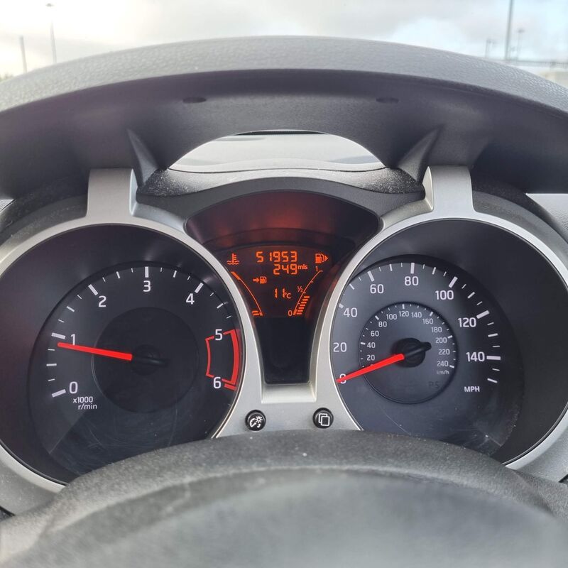 NISSAN JUKE