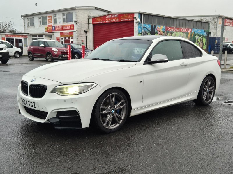 BMW 2 SERIES